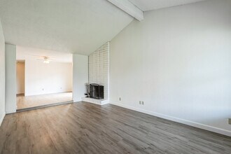 5781 Haskell Ave in Carmichael, CA - Building Photo - Building Photo