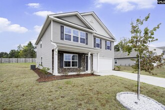 186 Carrington Dr in Lugoff, SC - Building Photo - Building Photo