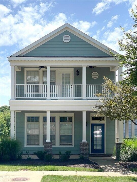 2527 E Frontier Elm Dr in Fayetteville, AR - Building Photo