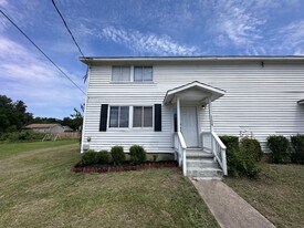 1124 Weston St in North Augusta, SC - Building Photo