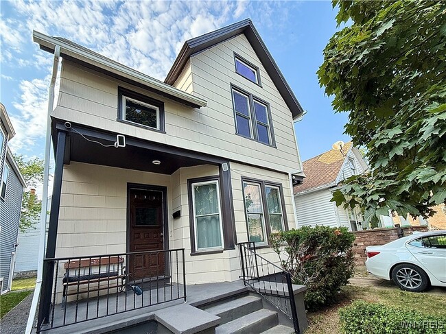 460 Rhode Island St in Buffalo, NY - Building Photo - Building Photo