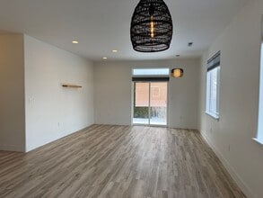 61025 Lodgepole Dr in Bend, OR - Building Photo - Building Photo