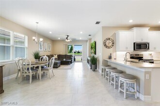 1116 Rolling Brk Ln in Naples, FL - Building Photo - Building Photo