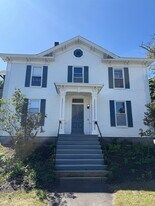 74 S State St in Concord, NH - Building Photo