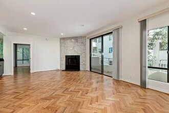 1140 Alta Loma Rd in West Hollywood, CA - Building Photo - Building Photo