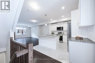 79 Rookie Cres in Ottawa, ON - Building Photo - Building Photo