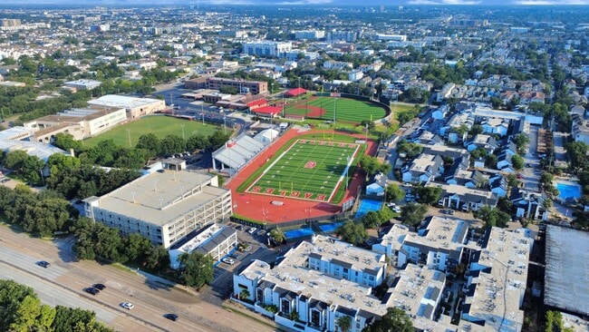 property at 1711 Allen Pkwy