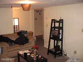 6 St Mark St in Boston, MA - Building Photo - Building Photo