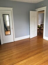 1115 Monroe Ave, Unit 2 in Rochester, NY - Foto de edificio - Building Photo