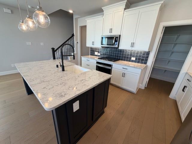 property at 324 Greenhouse Dr