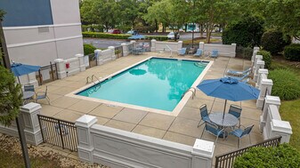 1105 Flats at North Hills