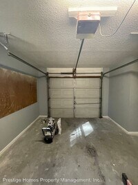 110 Crestview Dr photo'