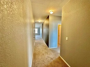 816 NW 68th Ave in Bentonville, AR - Building Photo - Building Photo