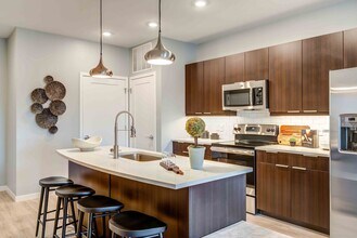 Brookside 51 in Kansas City, MO - Building Photo - Building Photo
