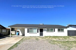 3402 W Charter Oak Rd in Phoenix, AZ - Building Photo