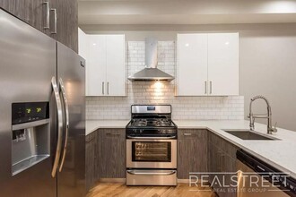 995 Lafayette Ave in Brooklyn, NY - Building Photo - Building Photo