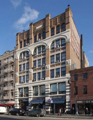 The Villager<sup>®</sup> in New York, NY - Foto de edificio - Building Photo