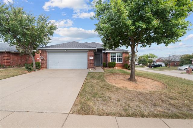 7273 Decoy Ln in Fort Worth, TX - Building Photo