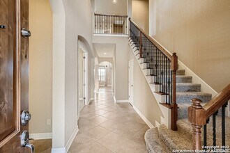 18527 Canoe Brk in San Antonio, TX - Building Photo - Building Photo