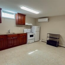 40 Market St in Port Jefferson Station, NY - Building Photo - Building Photo