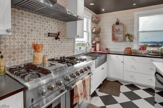 671 Willow Grove Rd in Carlisle, PA - Building Photo - Building Photo