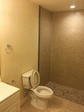 1316 SE 8th Pl in Cape Coral, FL - Building Photo - Building Photo