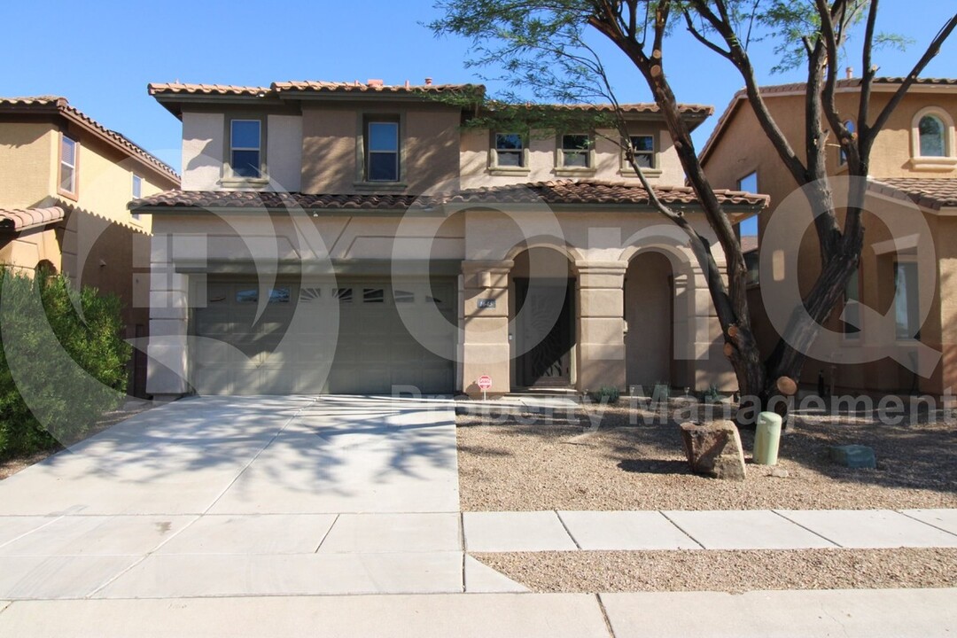 1645 W Gentle Brook Trail in Tucson, AZ - Building Photo