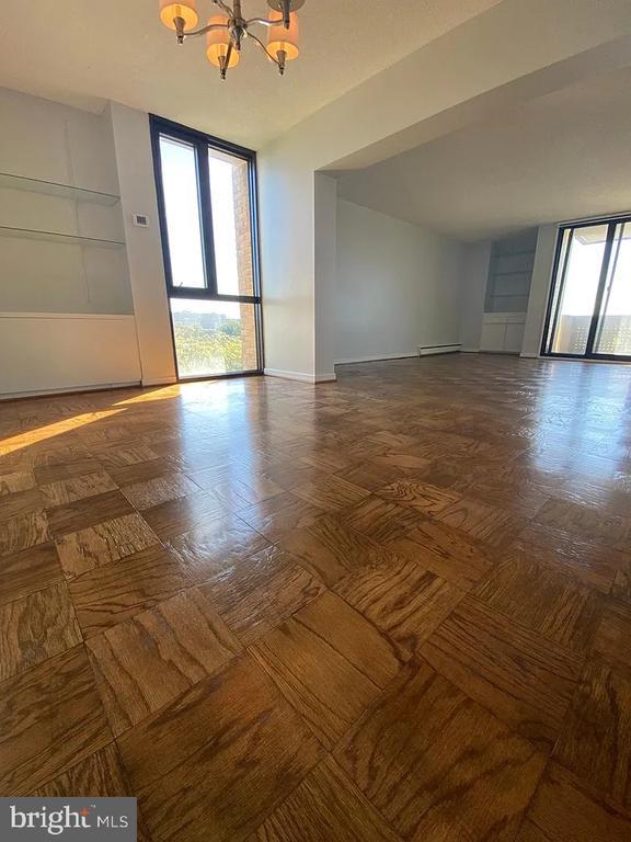 240 M St SW in Washington, DC - Building Photo - Building Photo