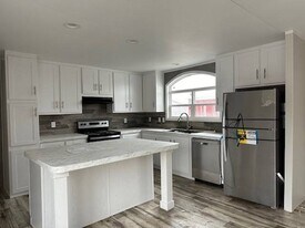 2881 TX-110 in Tyler, TX - Building Photo