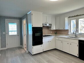 349 Lagrange St in Boston, MA - Building Photo - Building Photo