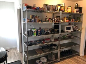 731 S Woodlawn Ave, Unit 731 Woodlawn Apt A in Bloomington, IN - Building Photo - Building Photo