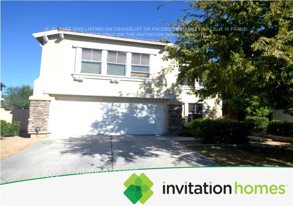 13442 W Rose Ln in Litchfield Park, AZ - Building Photo