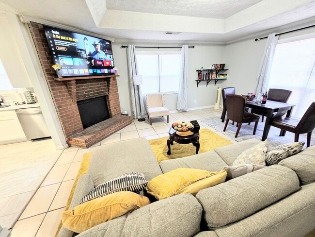 property at 5405 Glen Haven Dr