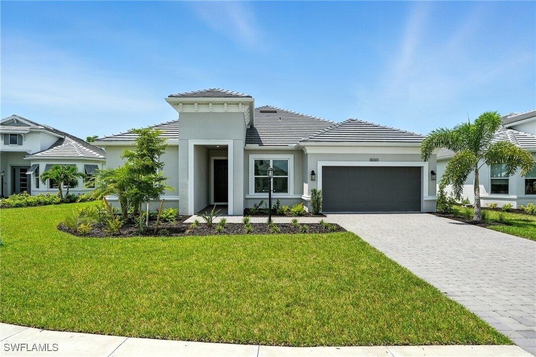 18301 Terracina Dr in Ft. Myers, FL - Building Photo