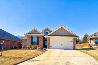 5241 Whitegold Ave in Edmond, OK - Building Photo - Building Photo