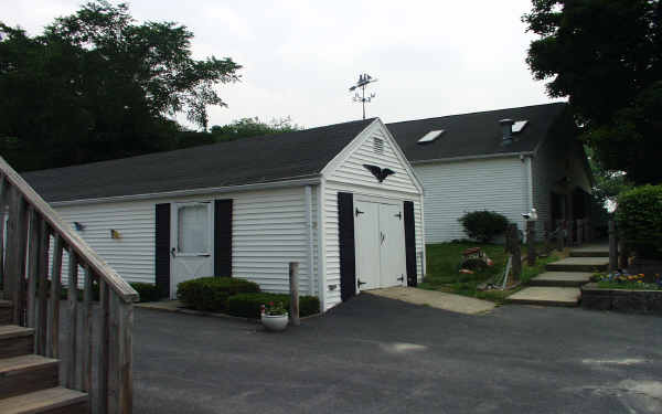 29 Charlton St in Oxford, MA - Foto de edificio - Building Photo