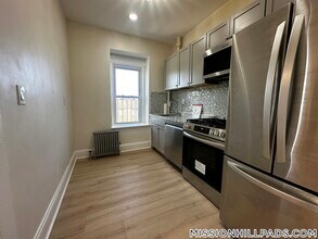 4 Montrose St in Boston, MA - Building Photo - Building Photo