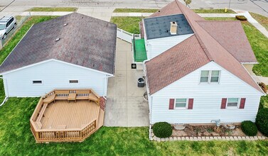 1816 Gross Ave in Green Bay, WI - Foto de edificio - Building Photo