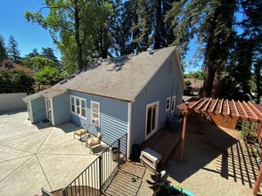 203 Folsom Rd in Roseville, CA - Building Photo - Building Photo