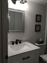 2655 Pine Ridge Way N in Palm Harbor, FL - Building Photo - Building Photo