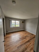 2200 Bayside Dr in Palatine, IL - Building Photo - Building Photo