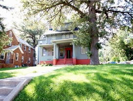 3525 Cuming St in Omaha, NE - Building Photo