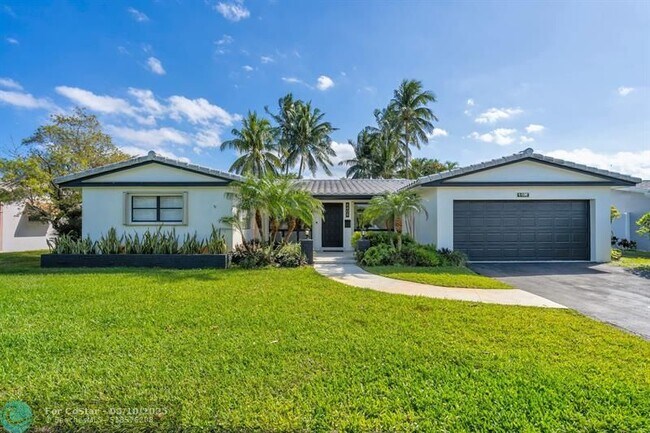 4408 Monroe St in Hollywood, FL - Building Photo - Building Photo