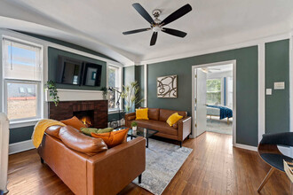 6214 N Magnolia Ave in Chicago, IL - Building Photo - Building Photo