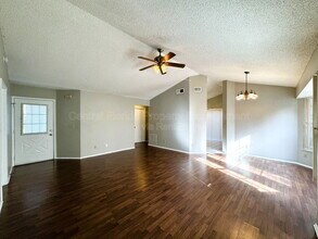 153 Becky Thatcher Ct in Orlando, FL - Building Photo - Building Photo