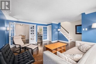 54 Scrivens St in Ottawa, ON - Building Photo - Building Photo