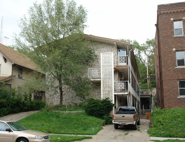 The Slip In in Omaha, NE - Foto de edificio - Building Photo