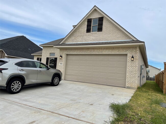 10440 Dominion Ranch Dr in Port Arthur, TX - Building Photo - Building Photo