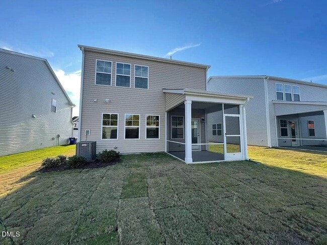 199 S Finley Lndg Pkwy in Smithfield, NC - Building Photo - Building Photo