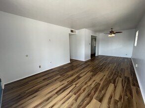 8921 Claremont Ave NE in Albuquerque, NM - Building Photo - Building Photo